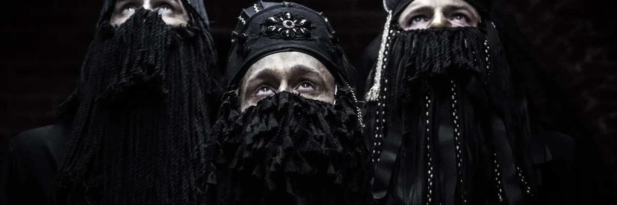 WYATT E. + VALEA VIILOR event-page image